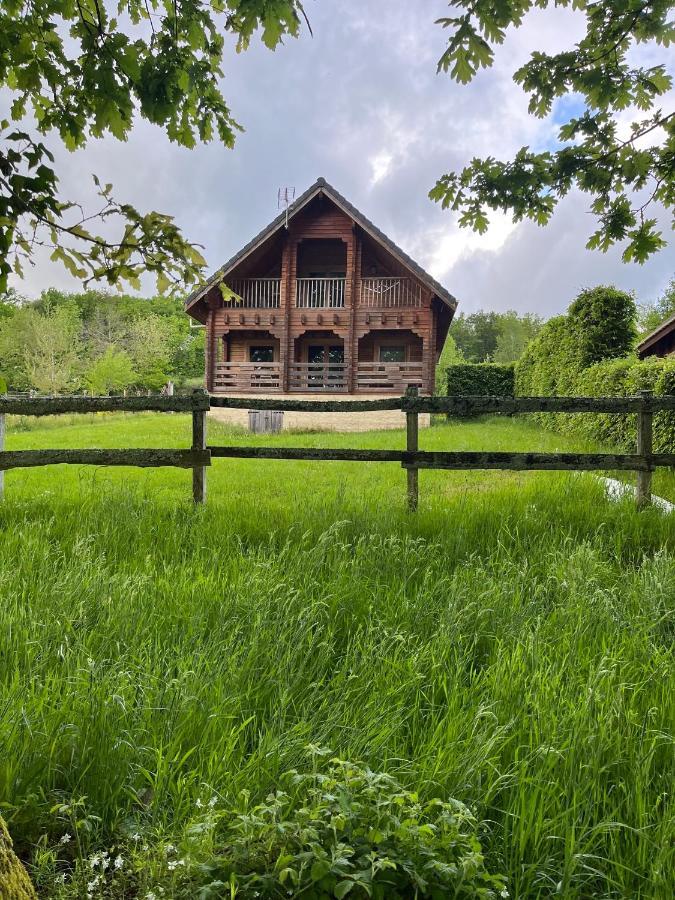 Au Bord Du Iii Chalet Montigny-en-Morvan